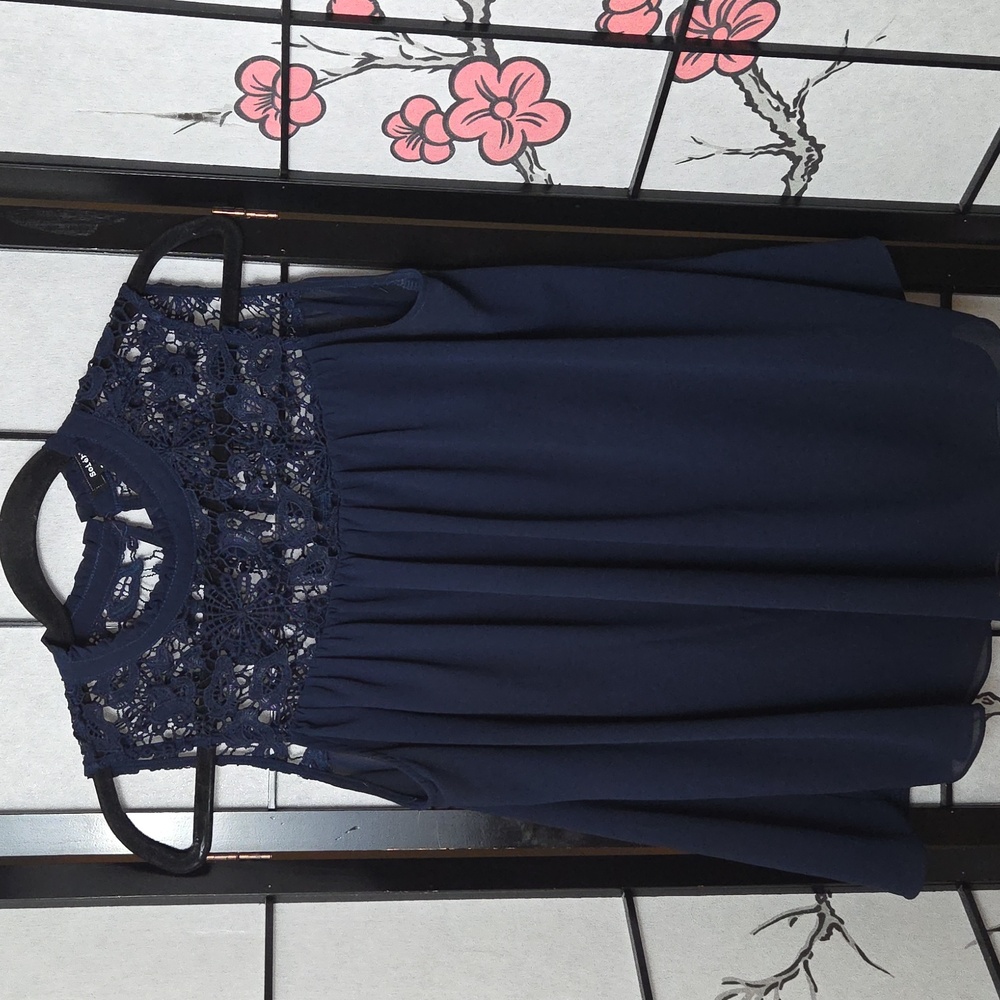 Soiéblu Elegant Navy Lace Sleeveless Top Size M